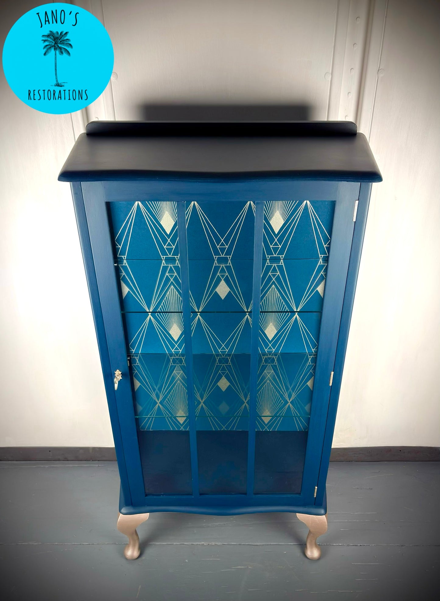 Display Cabinet