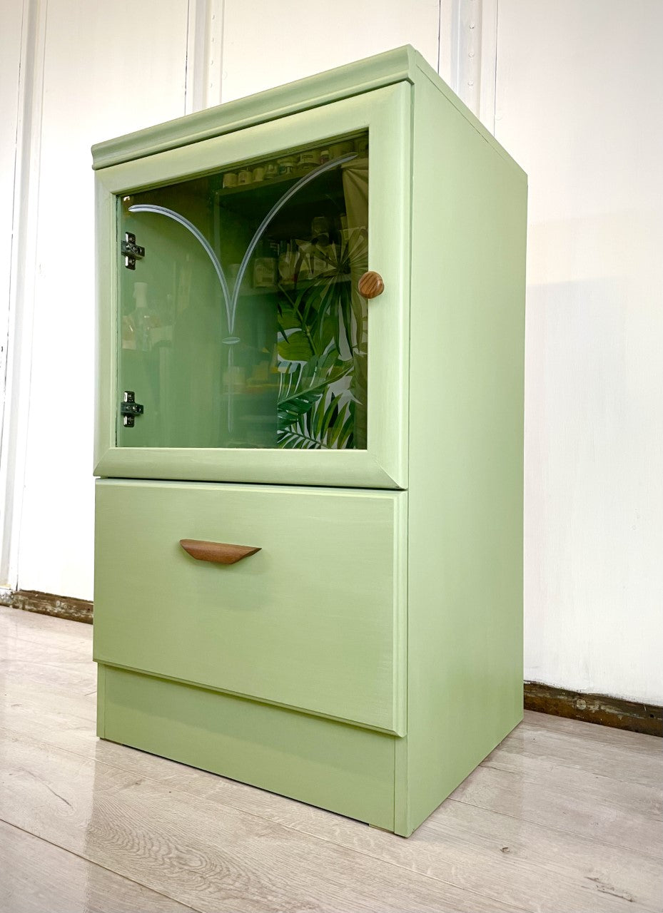 Tropical Green Mini Bar / Drinks Cabinet / Hi-fi Unit